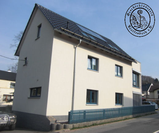 hs103-2_web